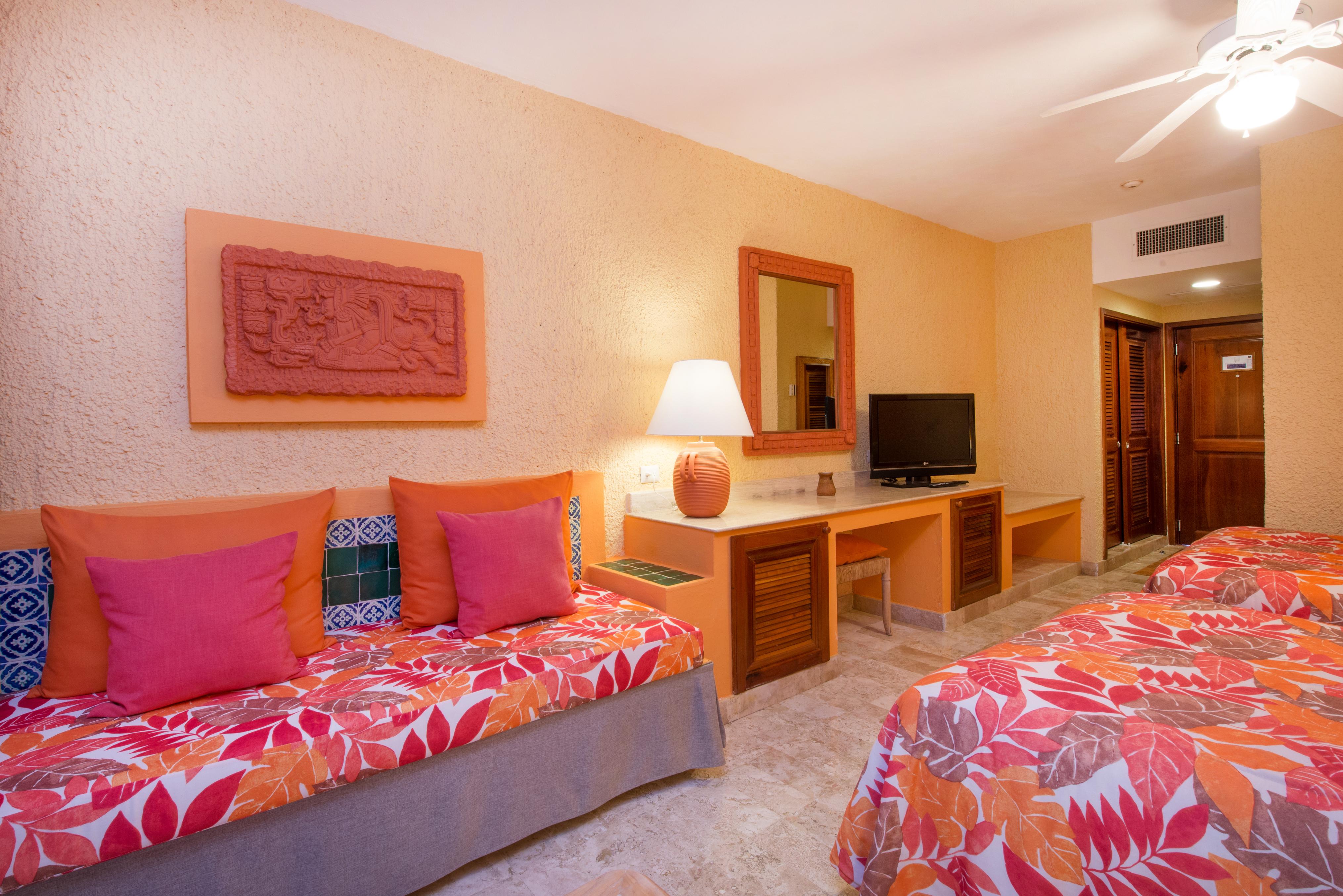 Iberostar Waves Quetzal Hotel Playa del Carmen Bagian luar foto