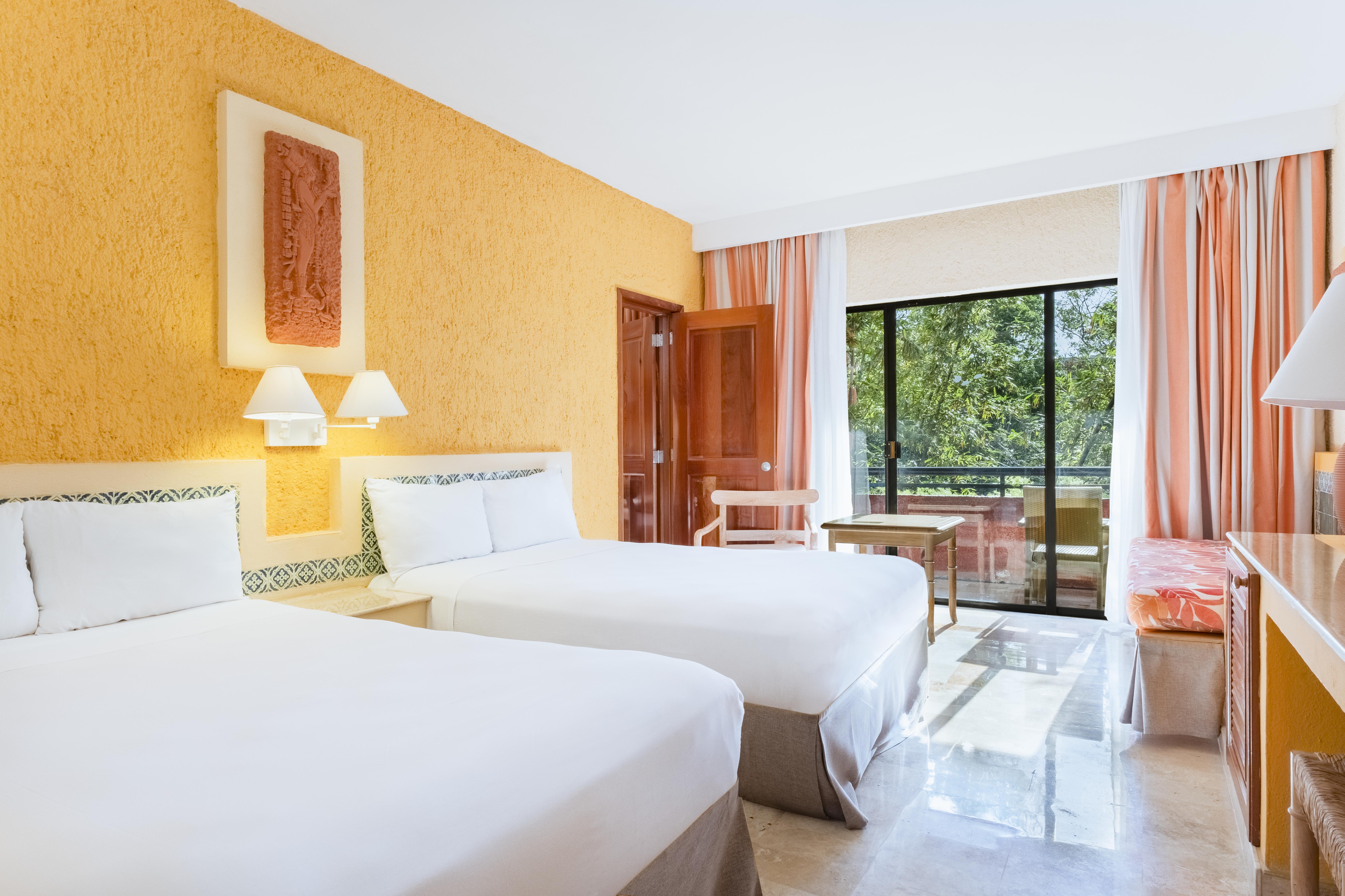 Iberostar Waves Quetzal Hotel Playa del Carmen Bagian luar foto