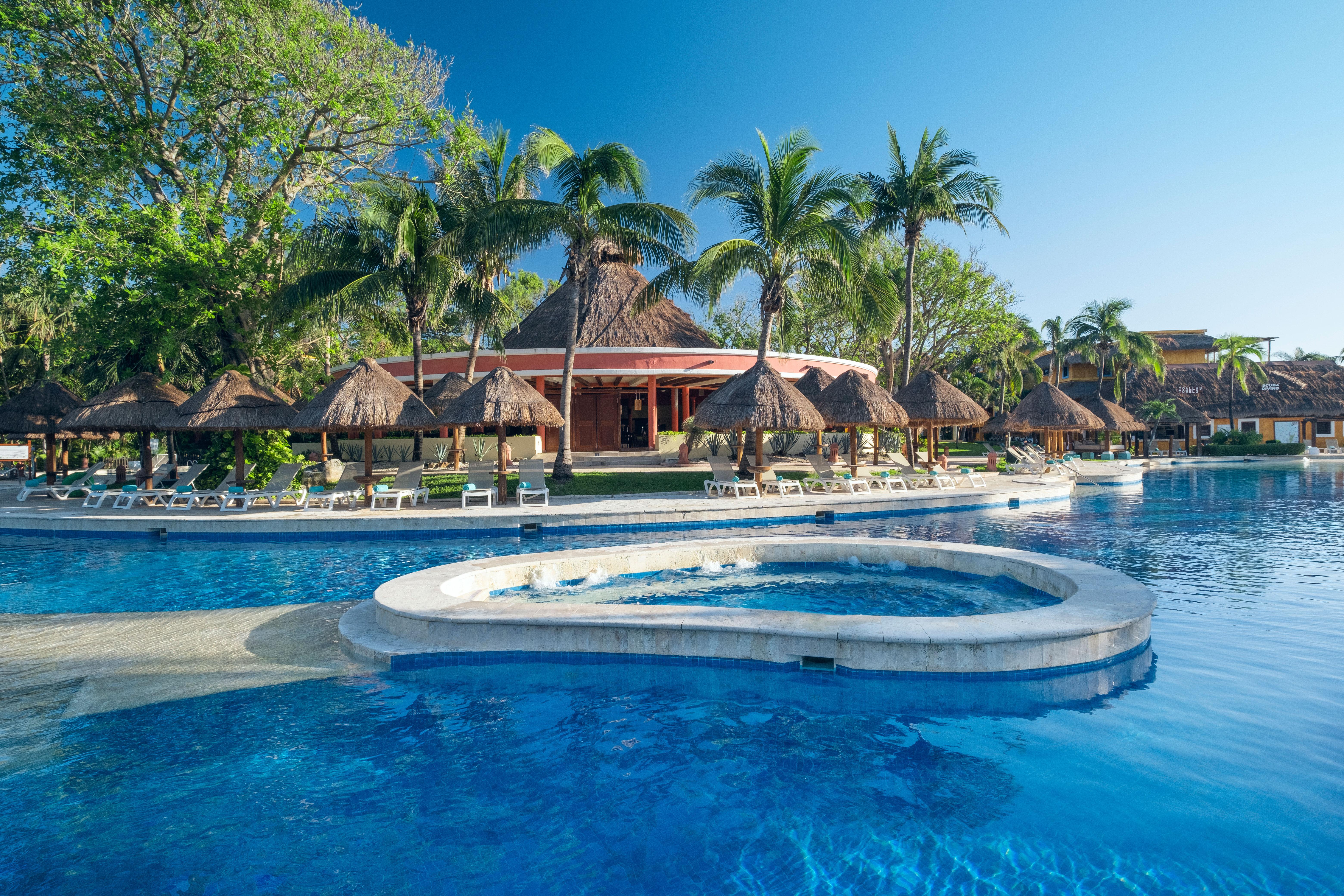 Iberostar Waves Quetzal Hotel Playa del Carmen Bagian luar foto